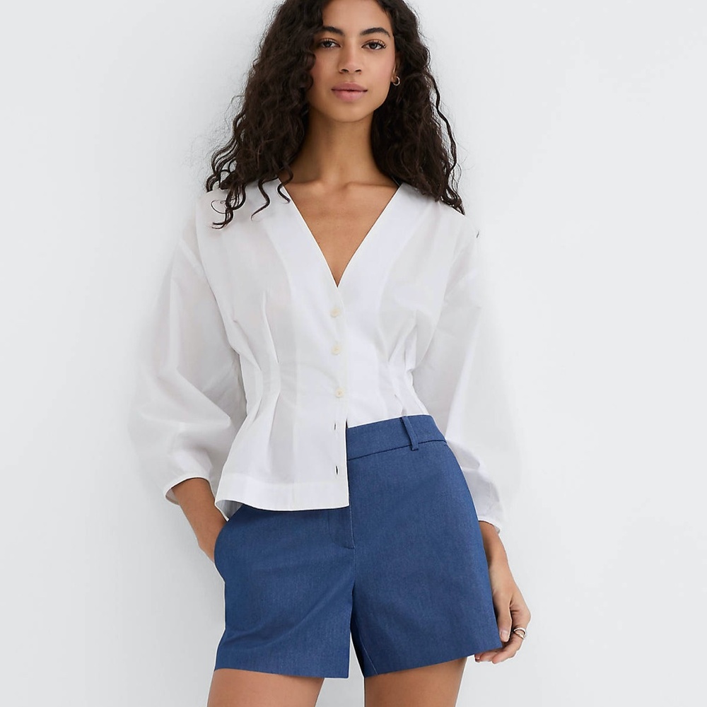 LOFT Riviera Shorts in Refined Denim | Size 6 - Picture 2 of 6